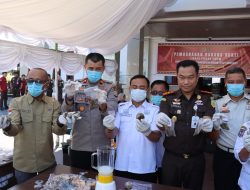 Wakapolres Tana Toraja Hadiri Pemusnahan Barang Bukti Inkrah, Tegaskan Sinergitas Penegakan Hukum